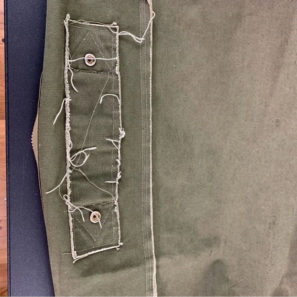 Green Olive Drab Zippered Canvas Duffle Bag.